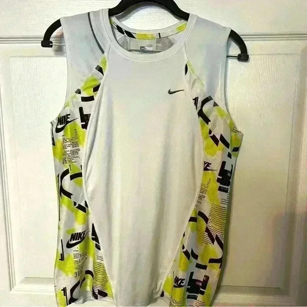 Nike Women’s Dry Fit Tank